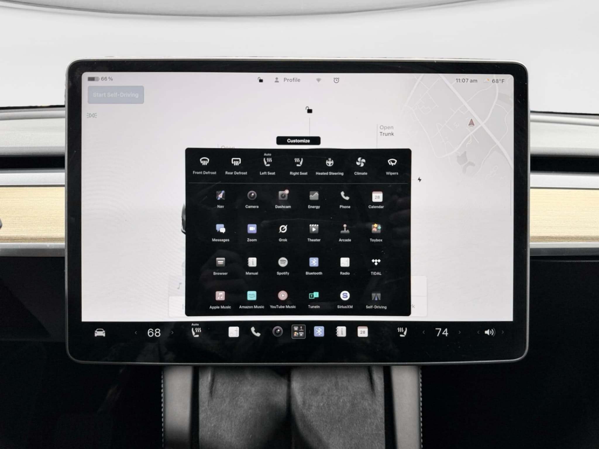 2024 Tesla Model Y view 9