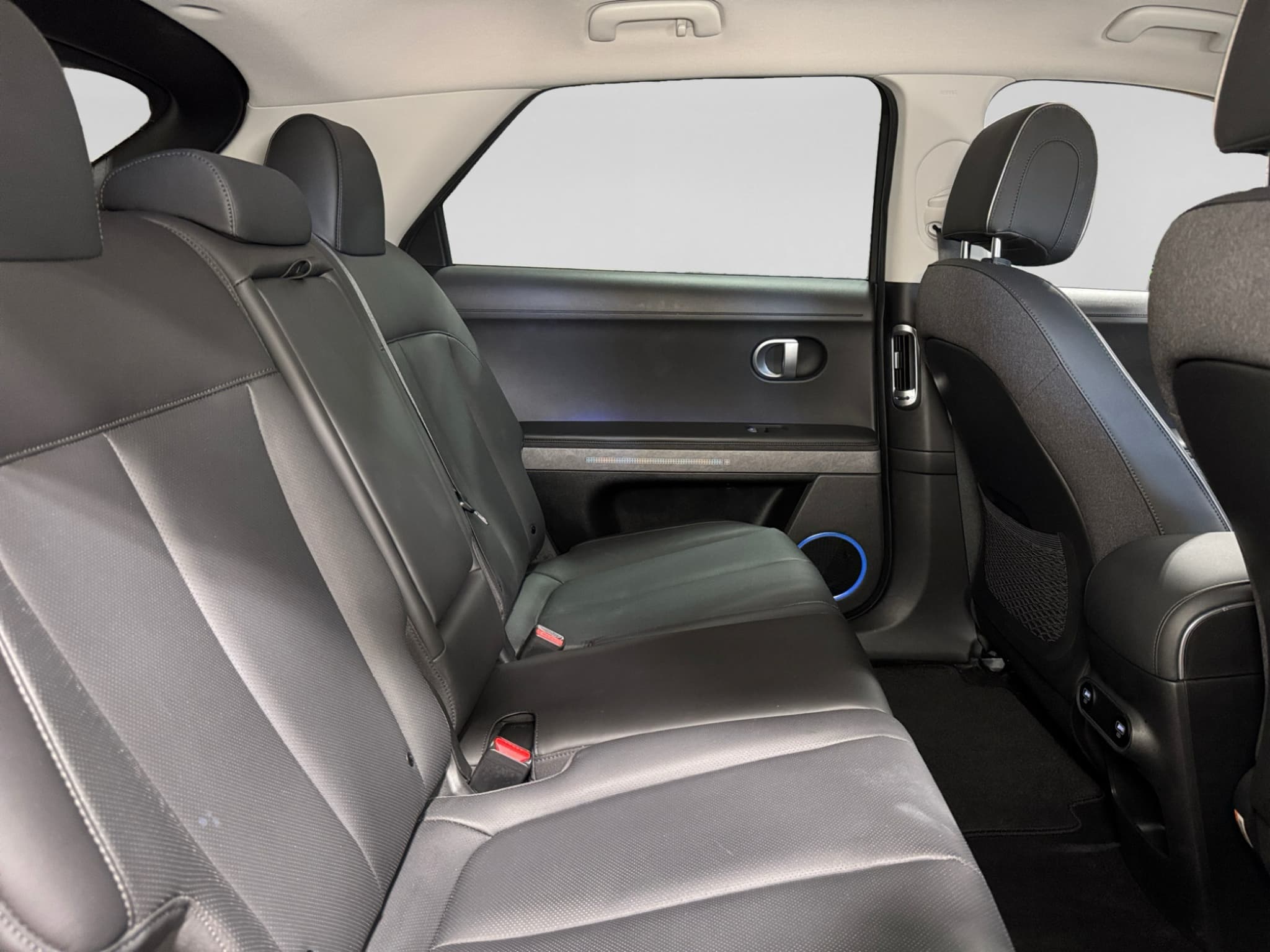 2023 Hyundai IONIQ 5 view 23