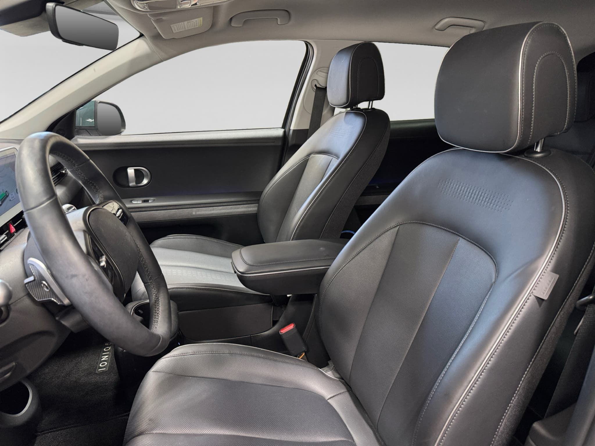 2023 Hyundai IONIQ 5 view 17