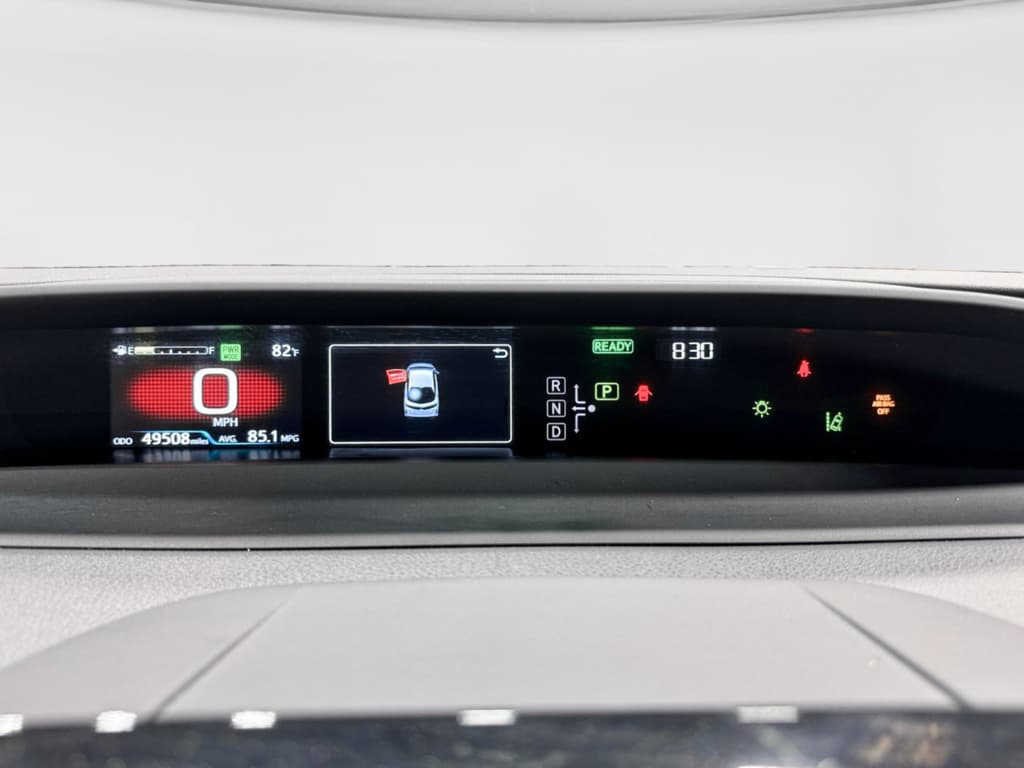 2022 Toyota Prius Prime view 10