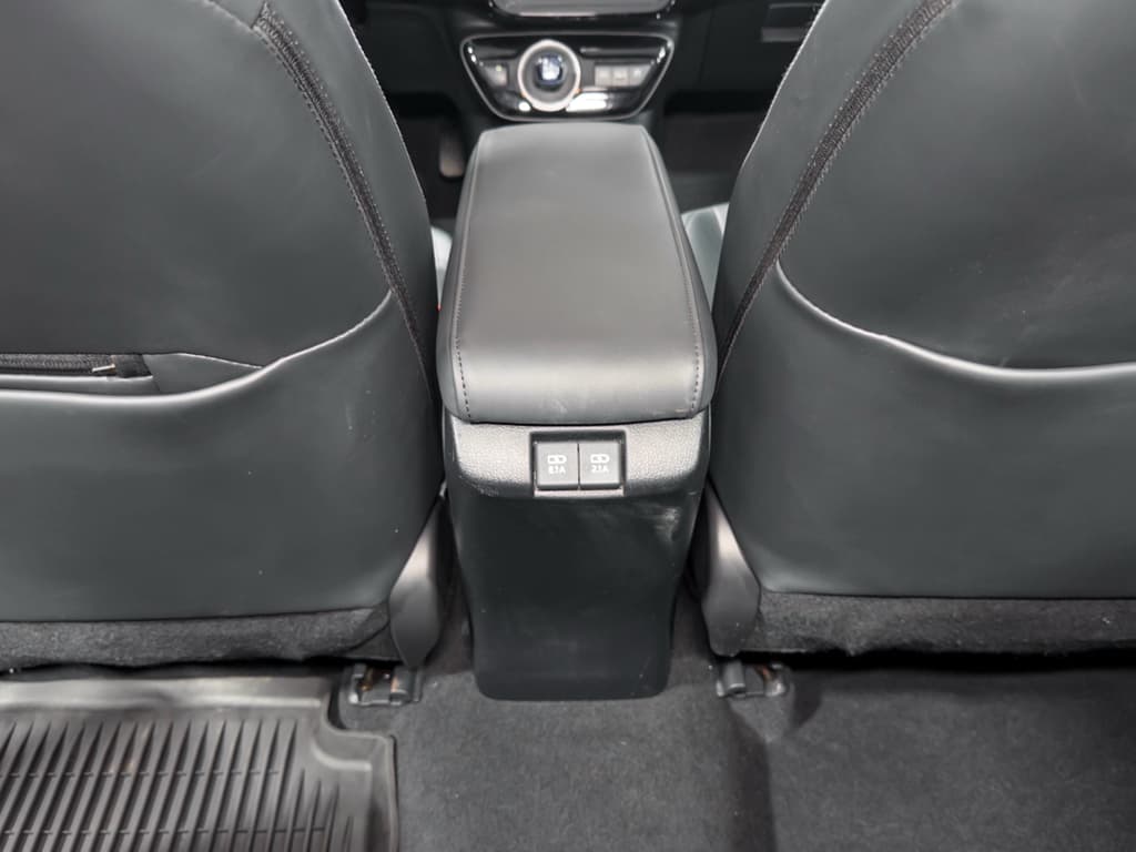 2022 Toyota Prius Prime view 21