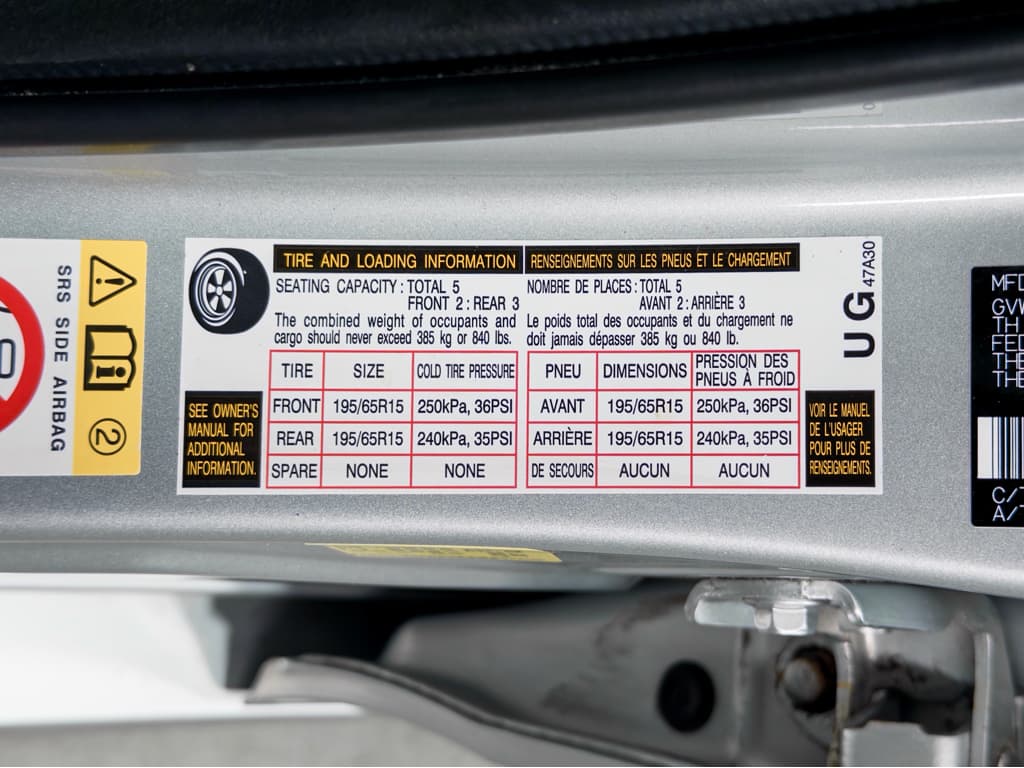 2022 Toyota Prius Prime view 27