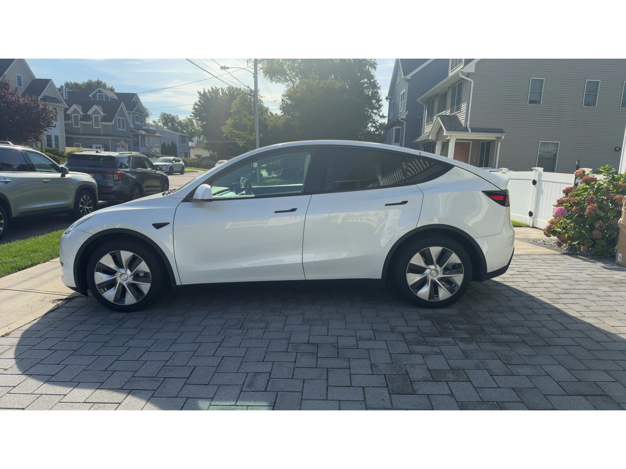 2021 Tesla Model Y view 7