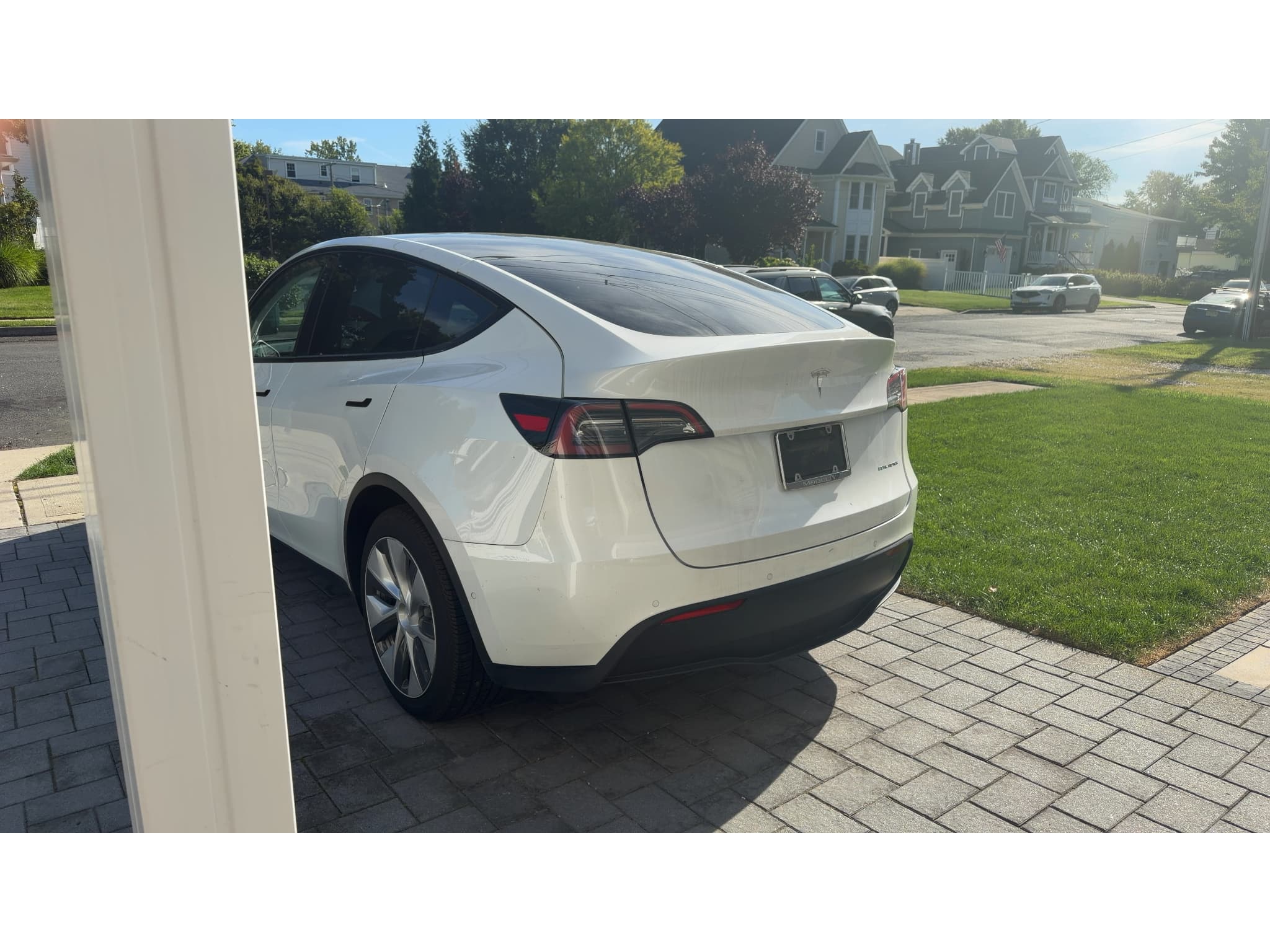 2021 Tesla Model Y view 4