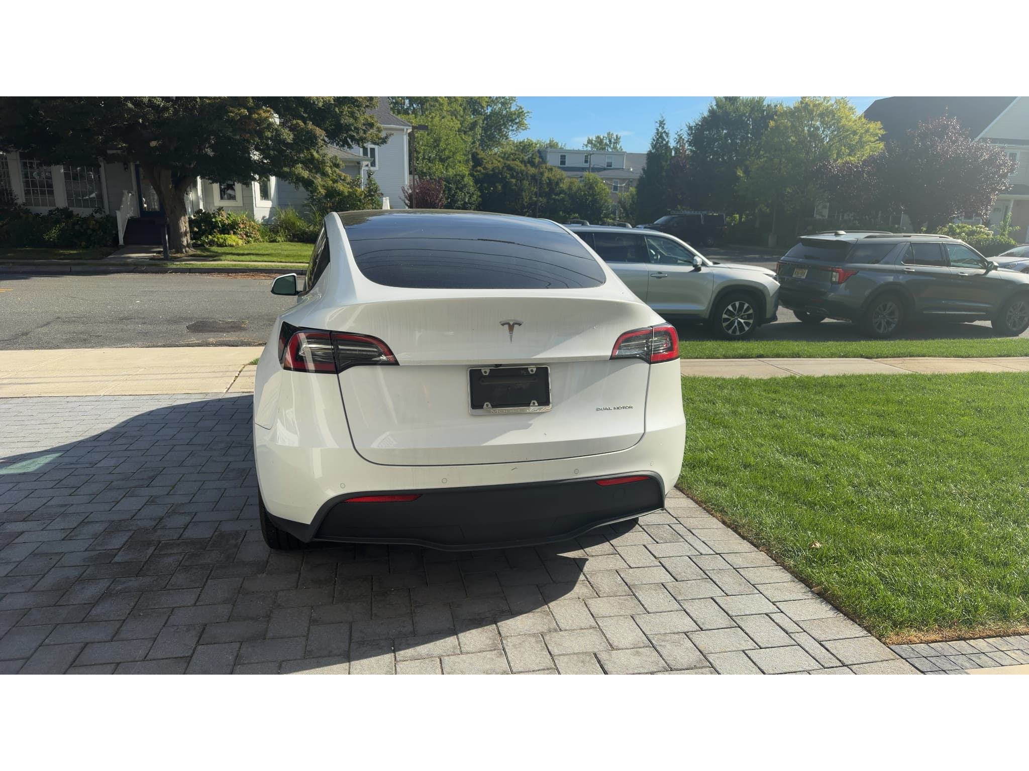 2021 Tesla Model Y view 5