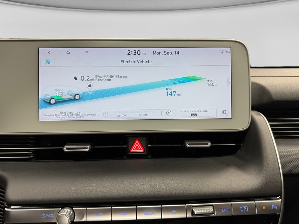 2023 Hyundai IONIQ 5 view 12