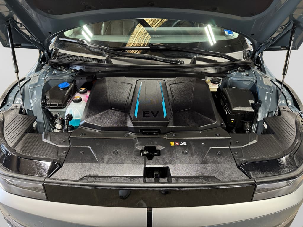 2023 Hyundai IONIQ 5 view 27