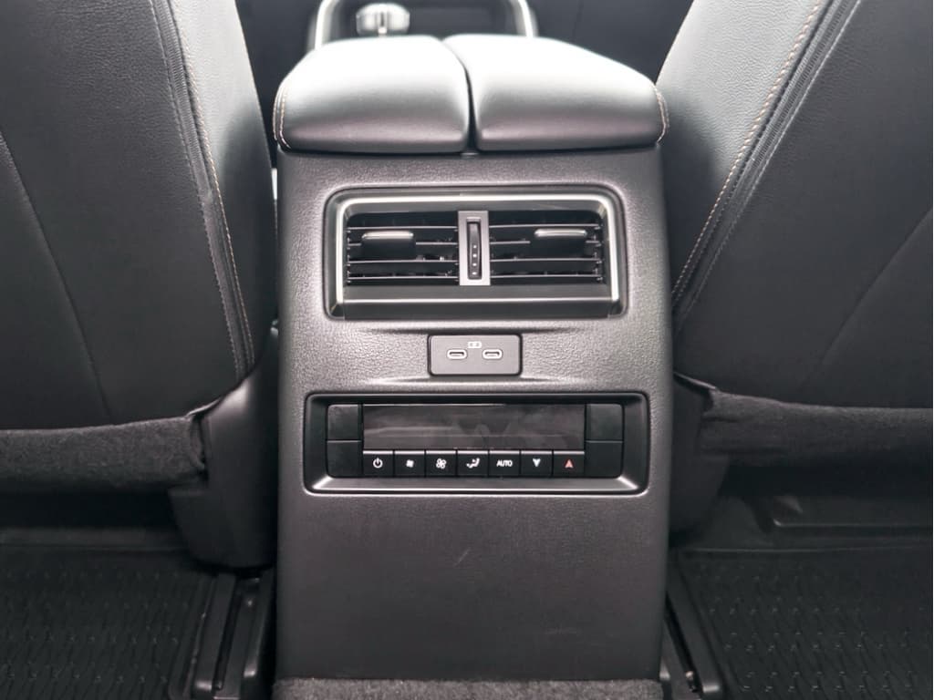 2025 Mazda CX-90 PHEV view 23