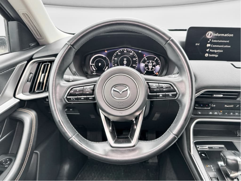 2025 Mazda CX-90 PHEV view 9