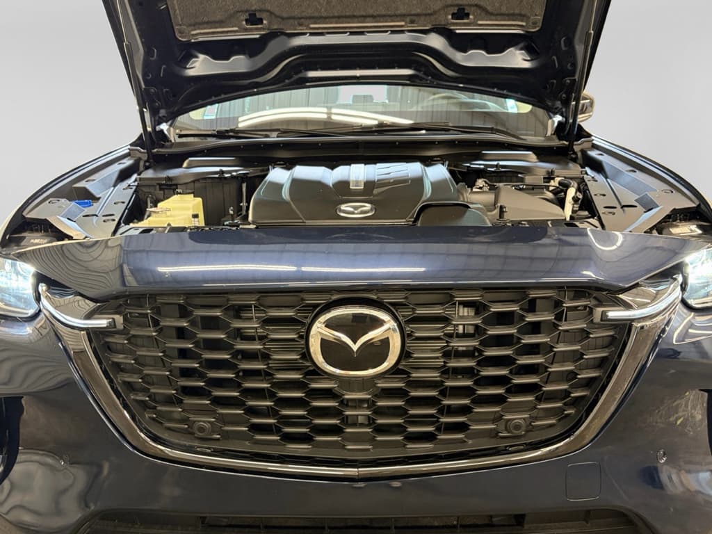 2025 Mazda CX-90 PHEV view 28