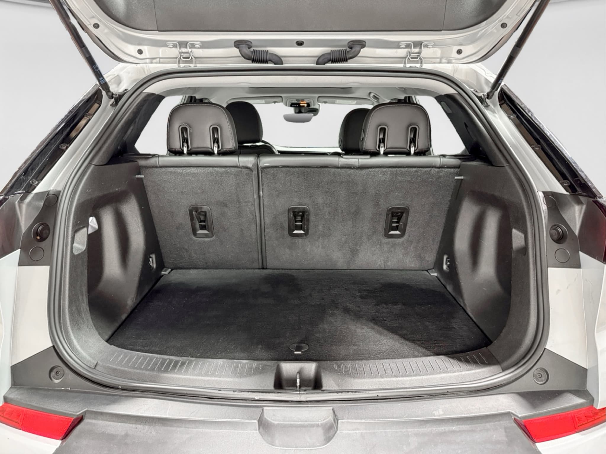 2023 Chevrolet Bolt EUV view 25