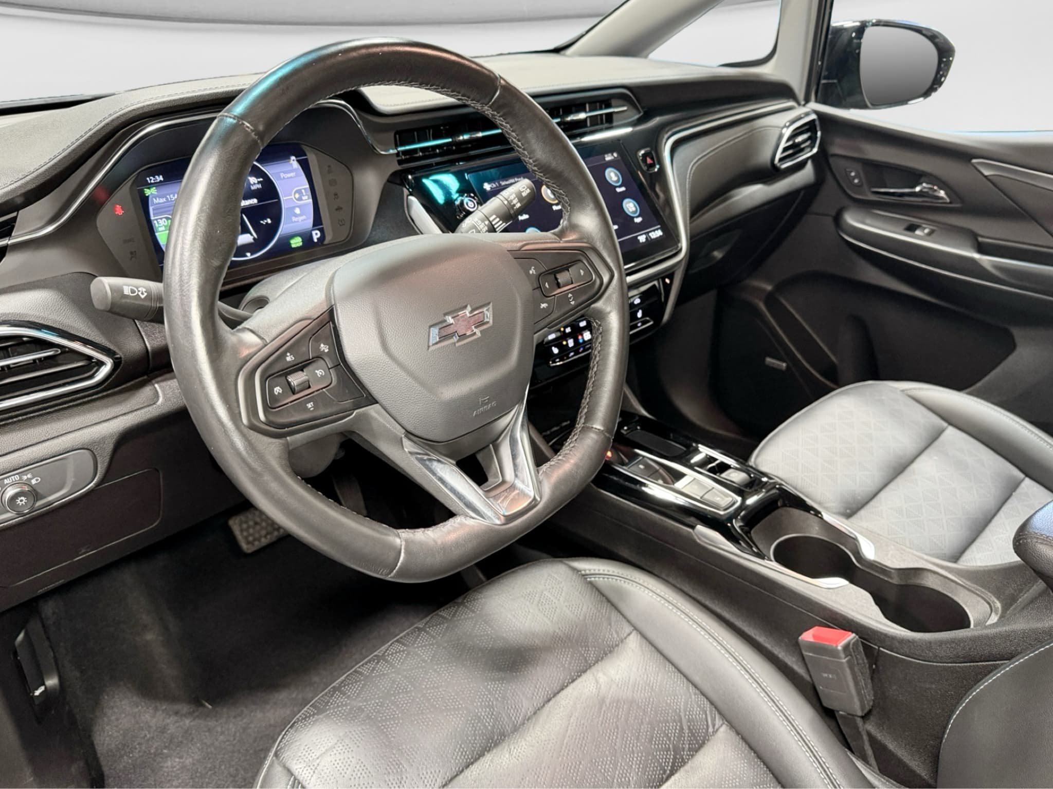 2023 Chevrolet Bolt EV view 18