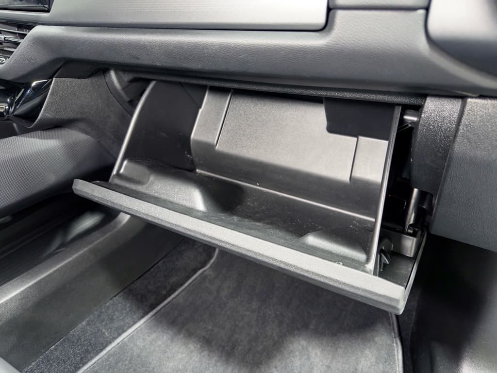 2025 Chevrolet Equinox EV view 19