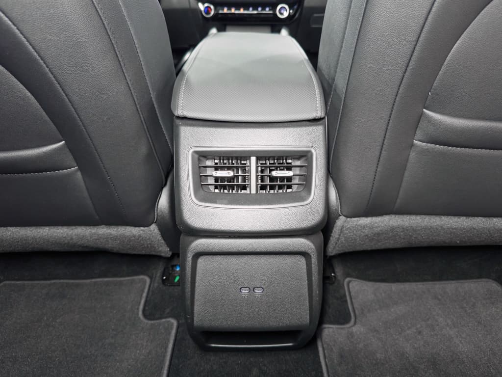 2025 Chevrolet Equinox EV view 20