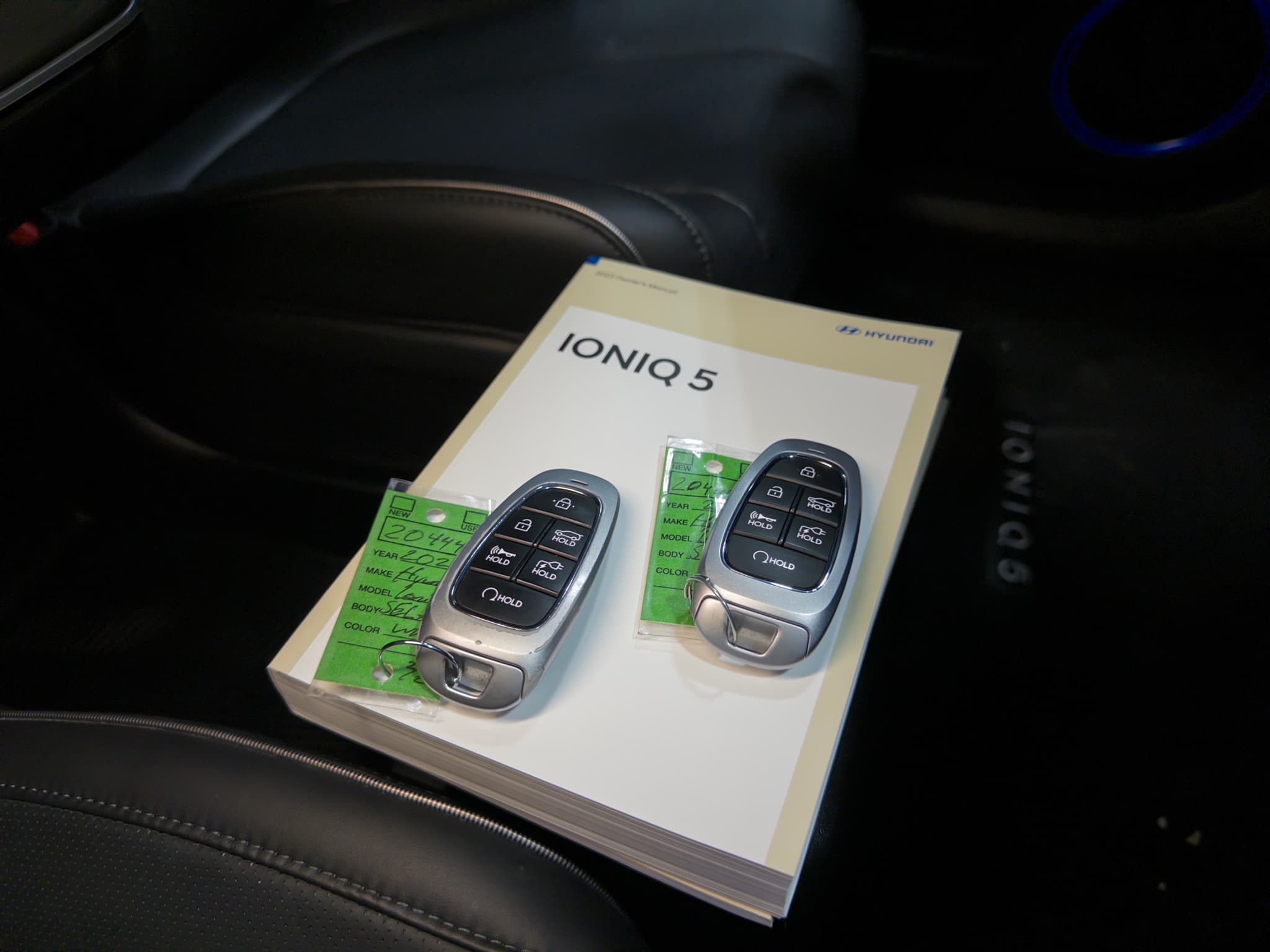 2023 Hyundai IONIQ 5 view 25