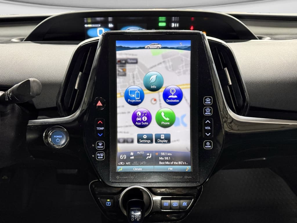 2022 Toyota Prius Prime view 14