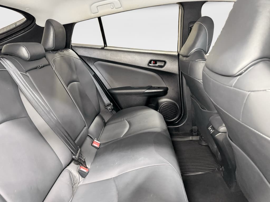 2022 Toyota Prius Prime view 23
