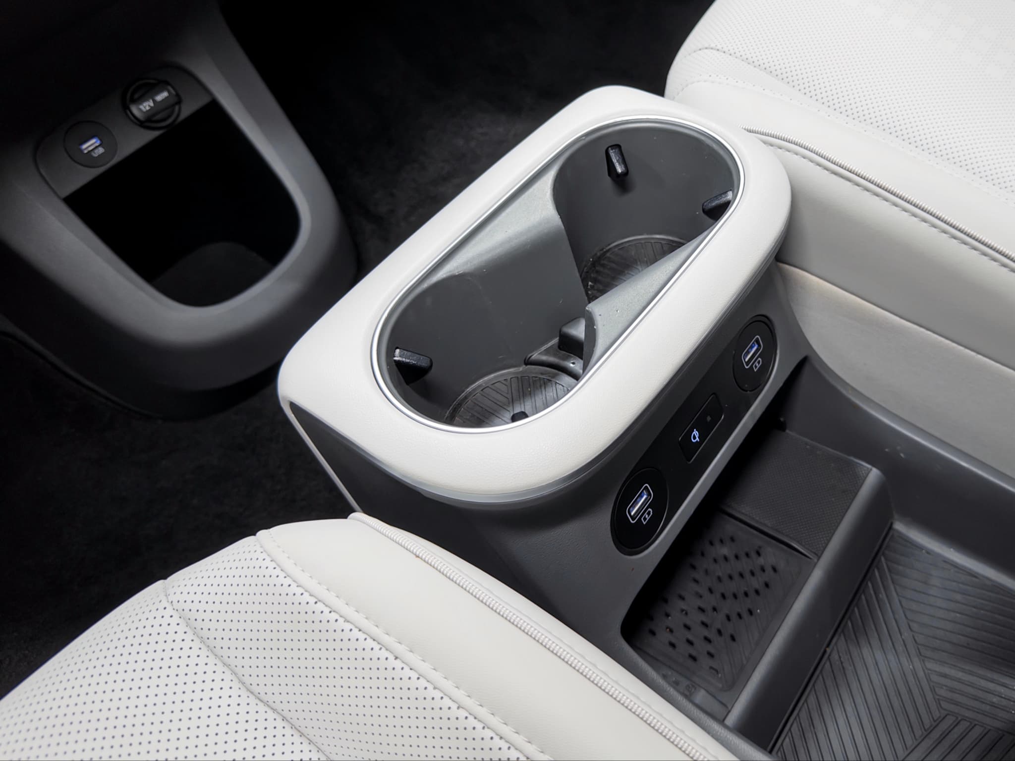 2023 Hyundai IONIQ 5 view 19