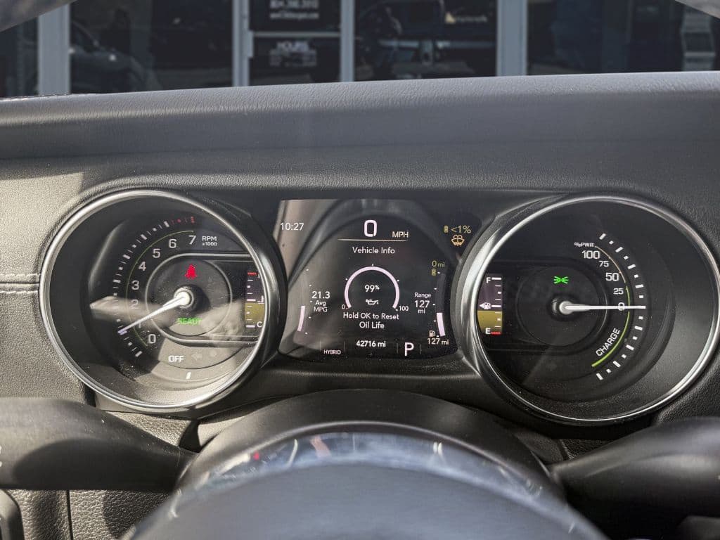 2022 Jeep Wrangler view 19
