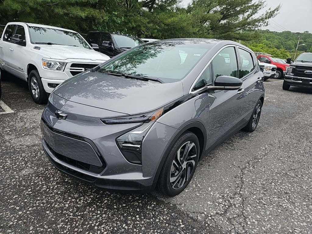 2023 Chevrolet Bolt EV view 6