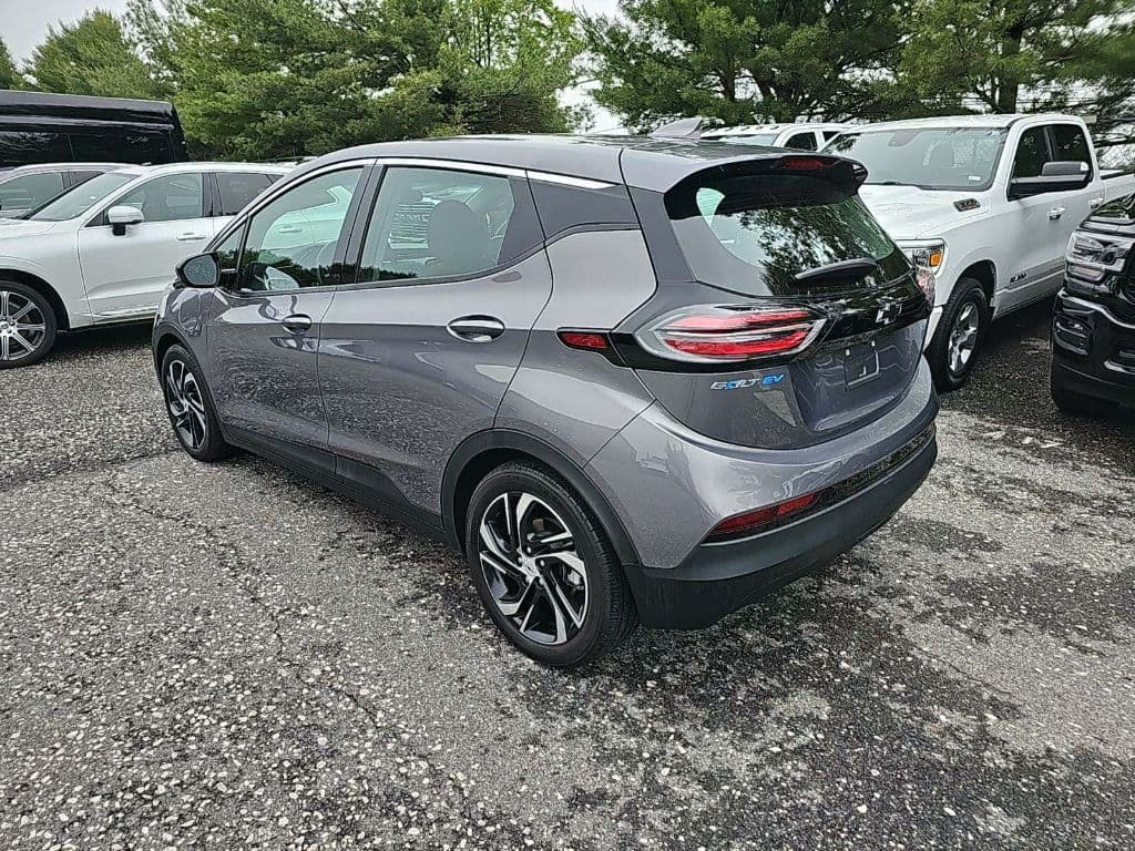 2023 Chevrolet Bolt EV view 7