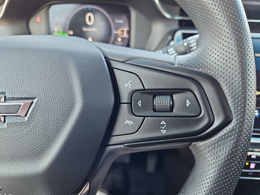 2023 Chevrolet Bolt EV view 10