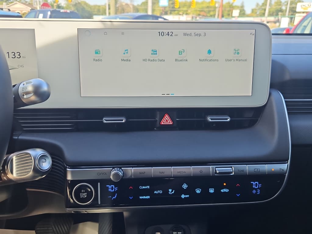2023 Hyundai IONIQ 5 view 12