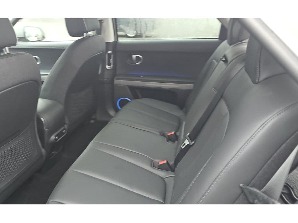 2023 Hyundai IONIQ 5 view 6