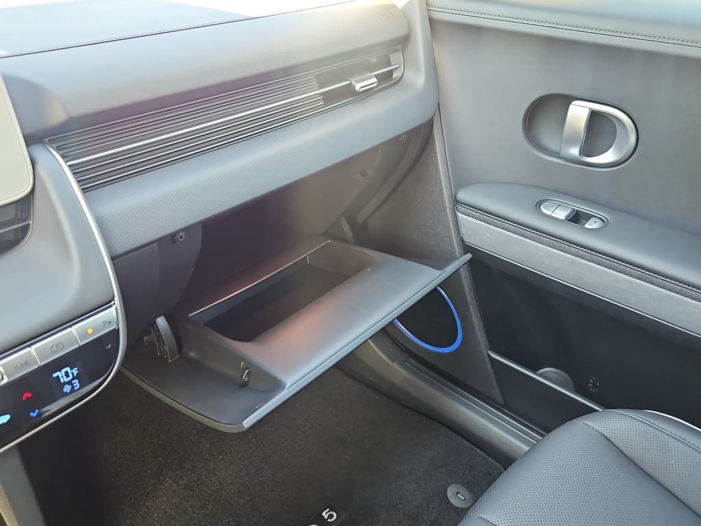 2023 Hyundai IONIQ 5 view 21