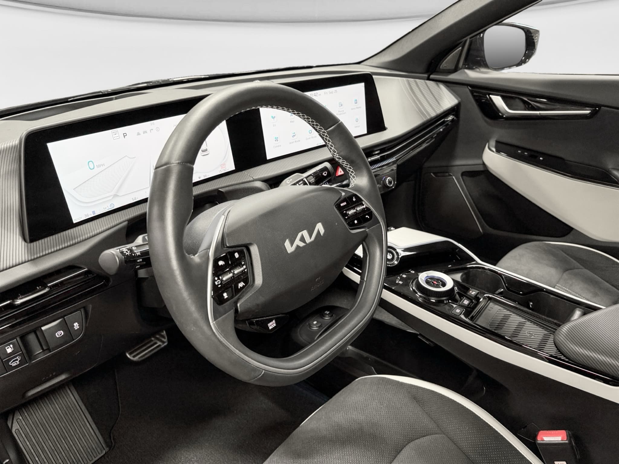 2024 Kia EV6 view 17