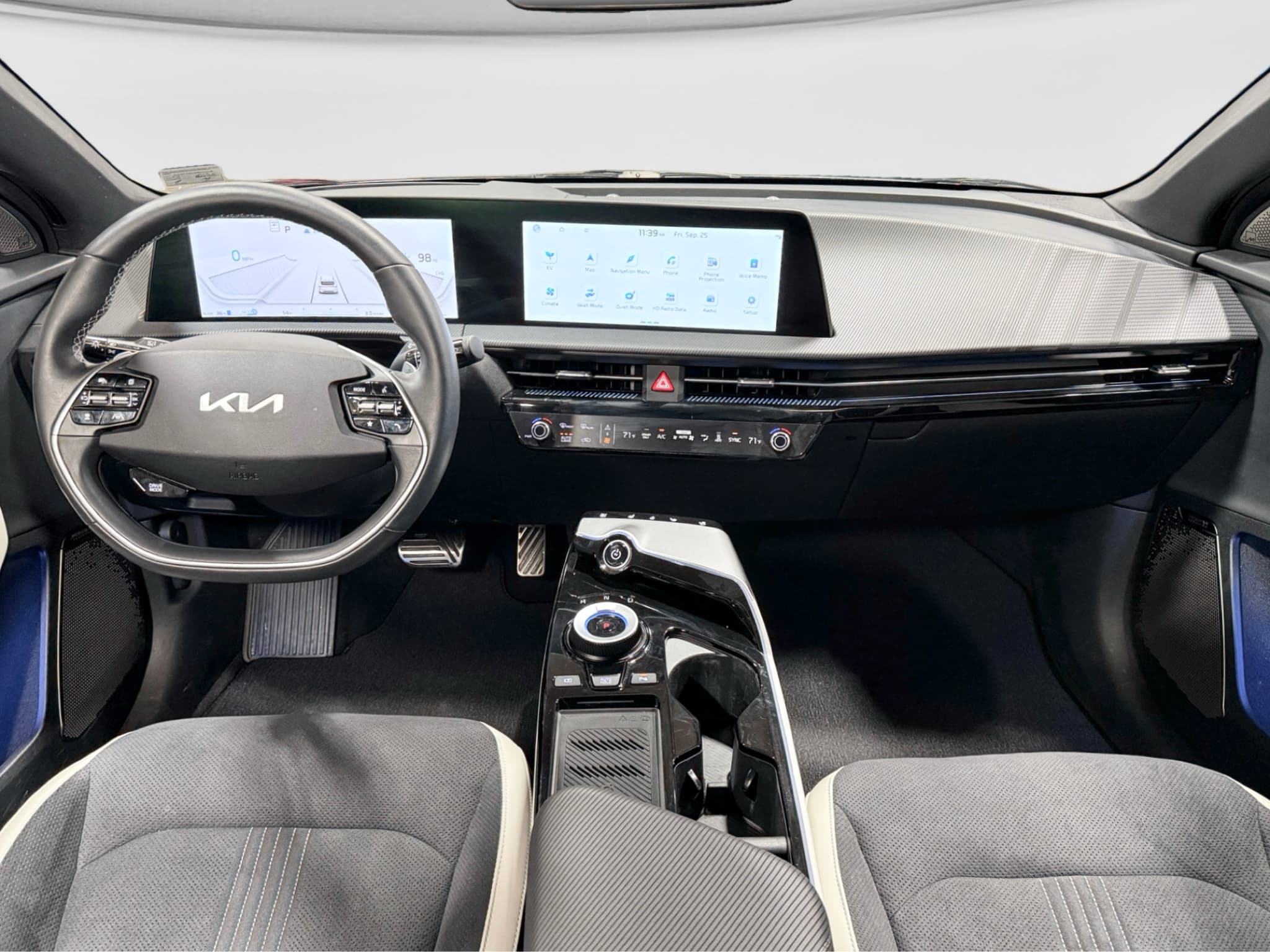 2024 Kia EV6 view 15