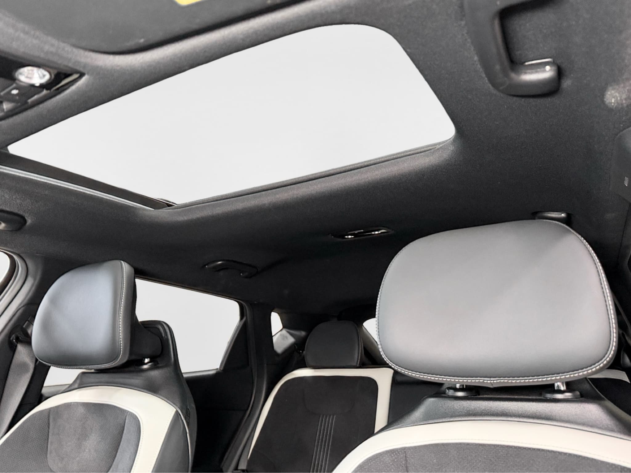 2024 Kia EV6 view 23