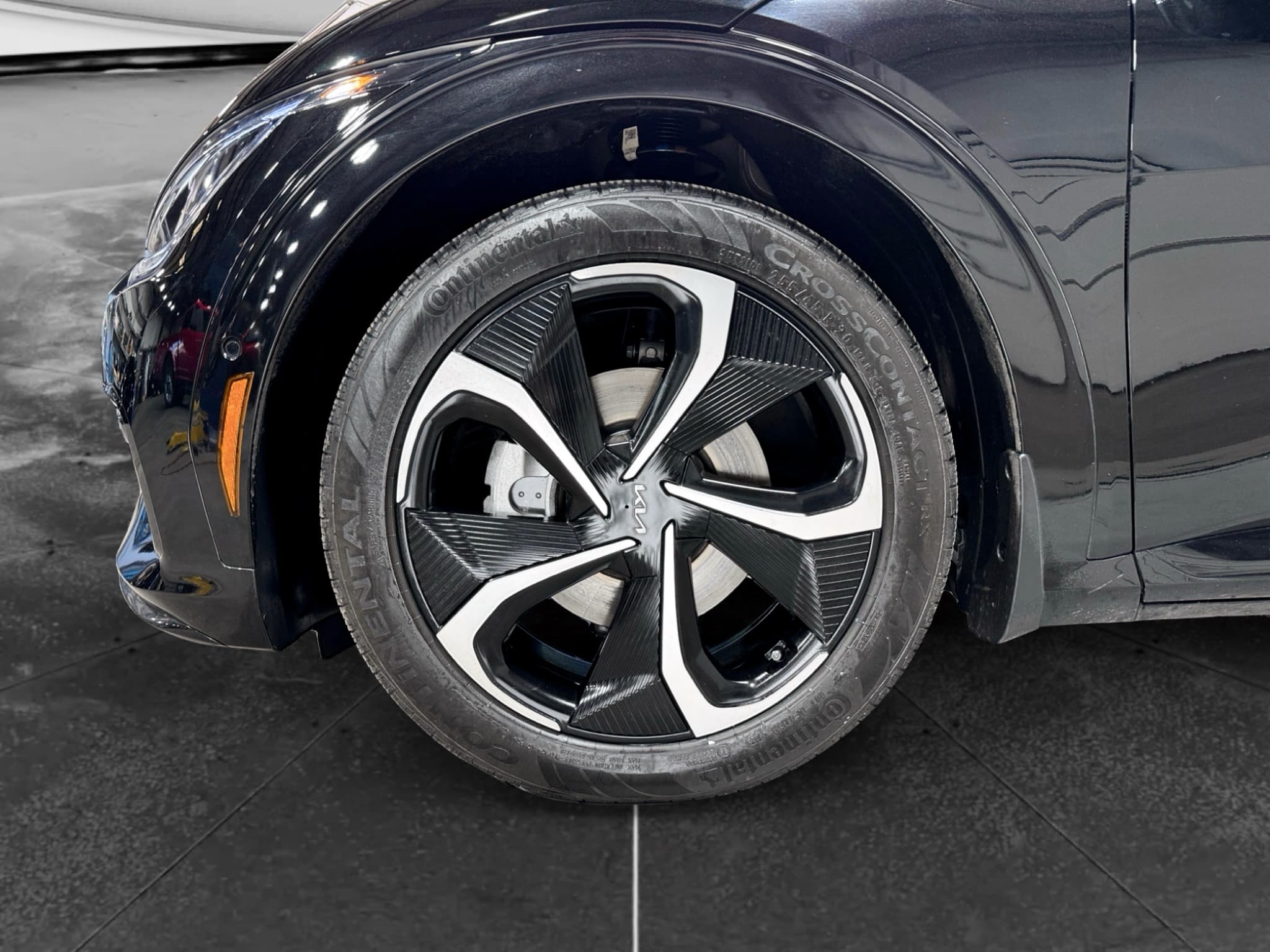 2024 Kia EV6 view 30