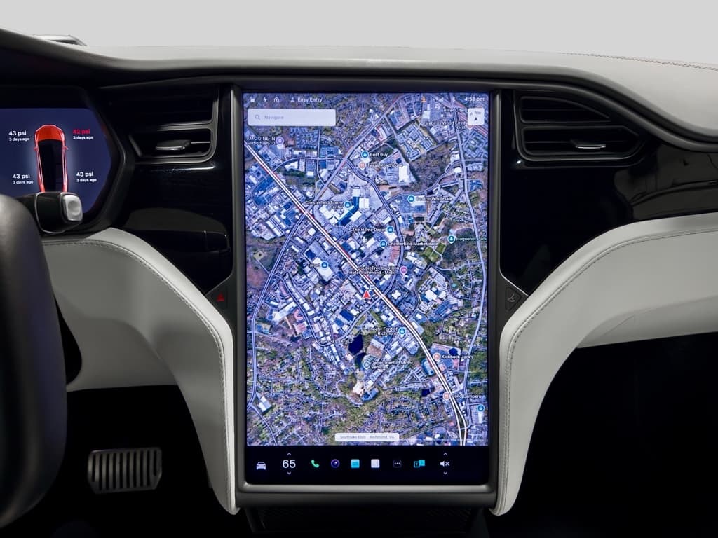 2019 Tesla Model X view 11