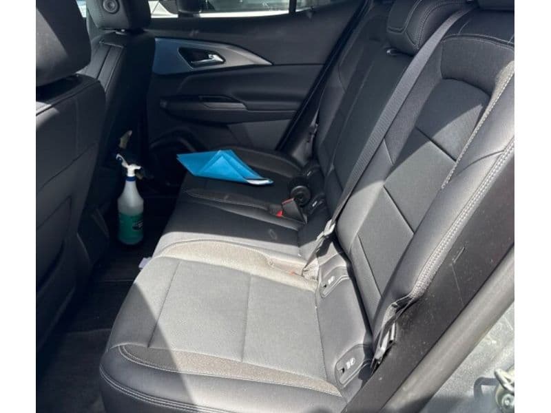 2025 Chevrolet Equinox EV view 6