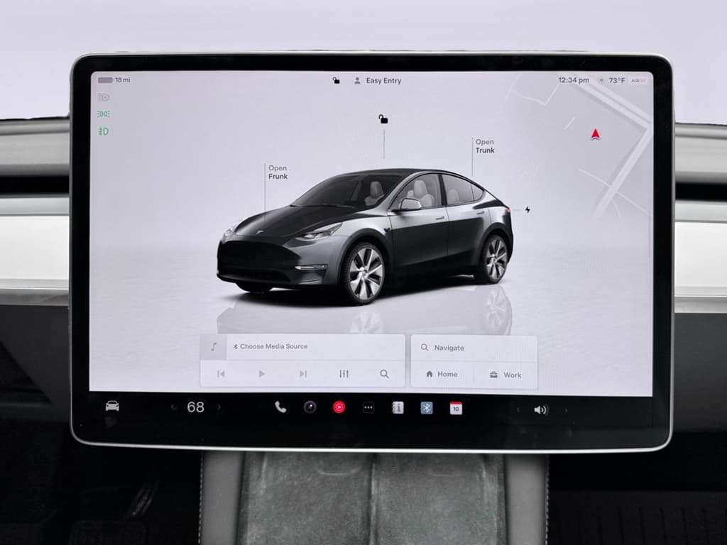 2023 Tesla Model Y view 8