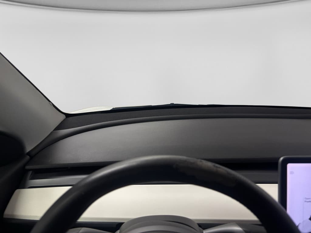 2021 Tesla Model Y view 6