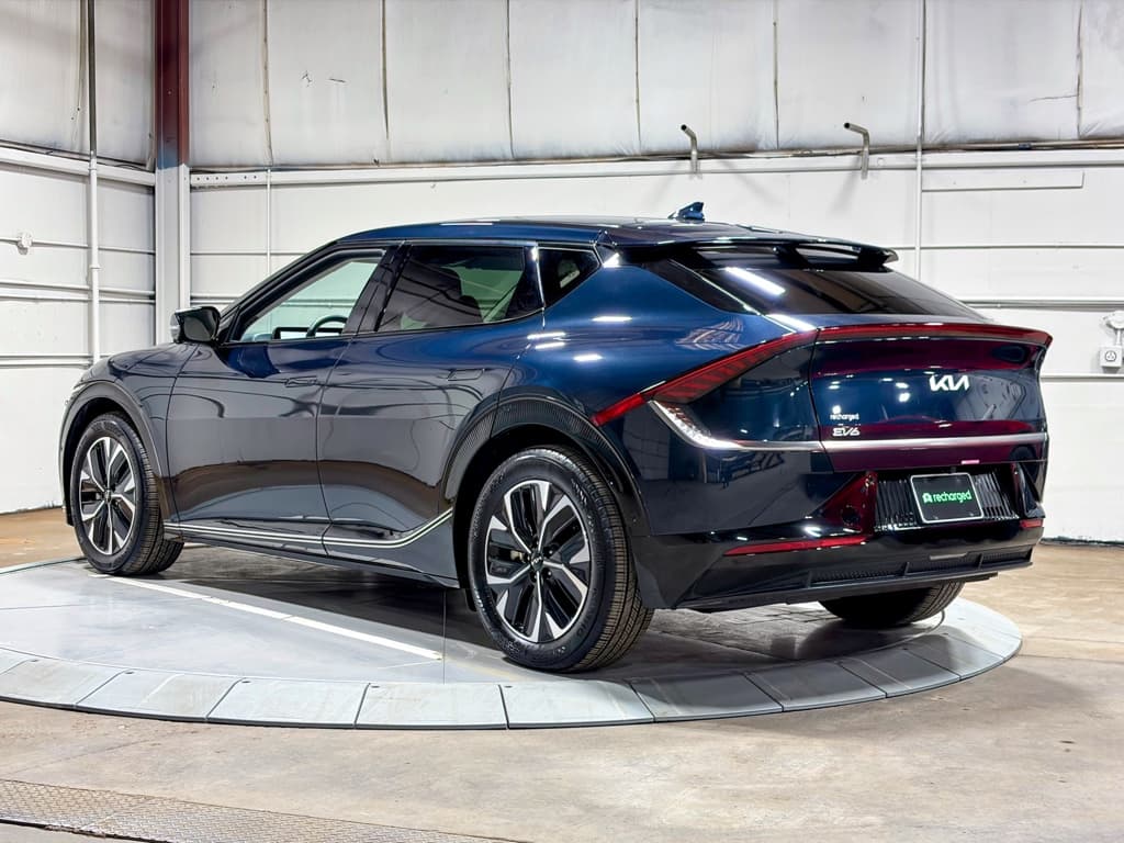 2024 Kia EV6 view 2