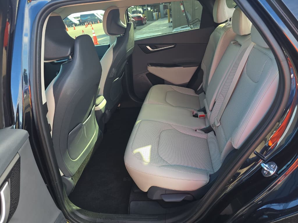 2024 Kia EV6 view 6