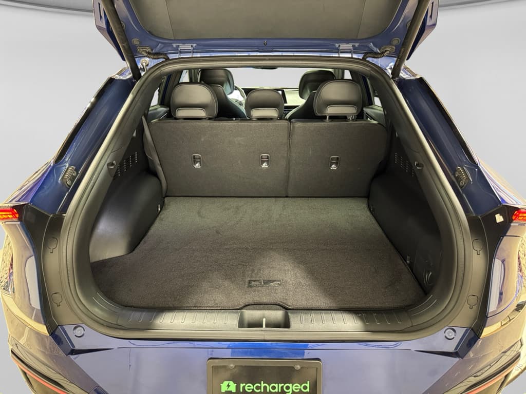 2024 Kia EV6 view 27