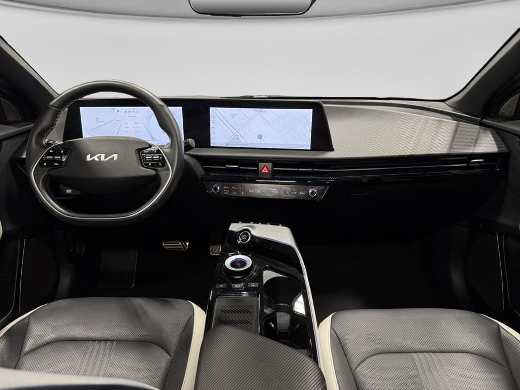 2024 Kia EV6 view 16