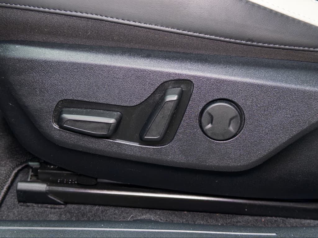 2024 Kia EV6 view 6