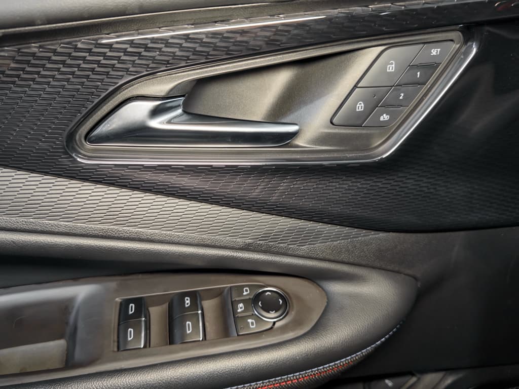 2024 Chevrolet Blazer EV view 8