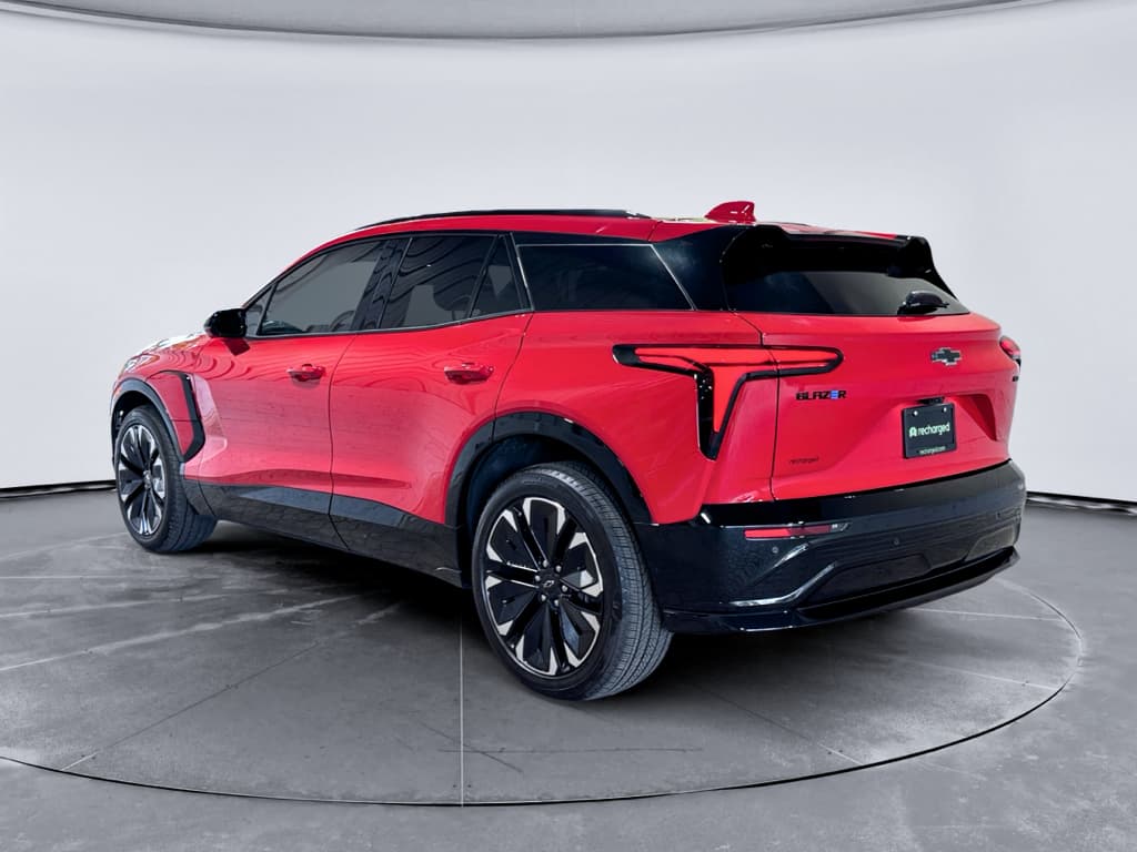2024 Chevrolet Blazer EV view 2