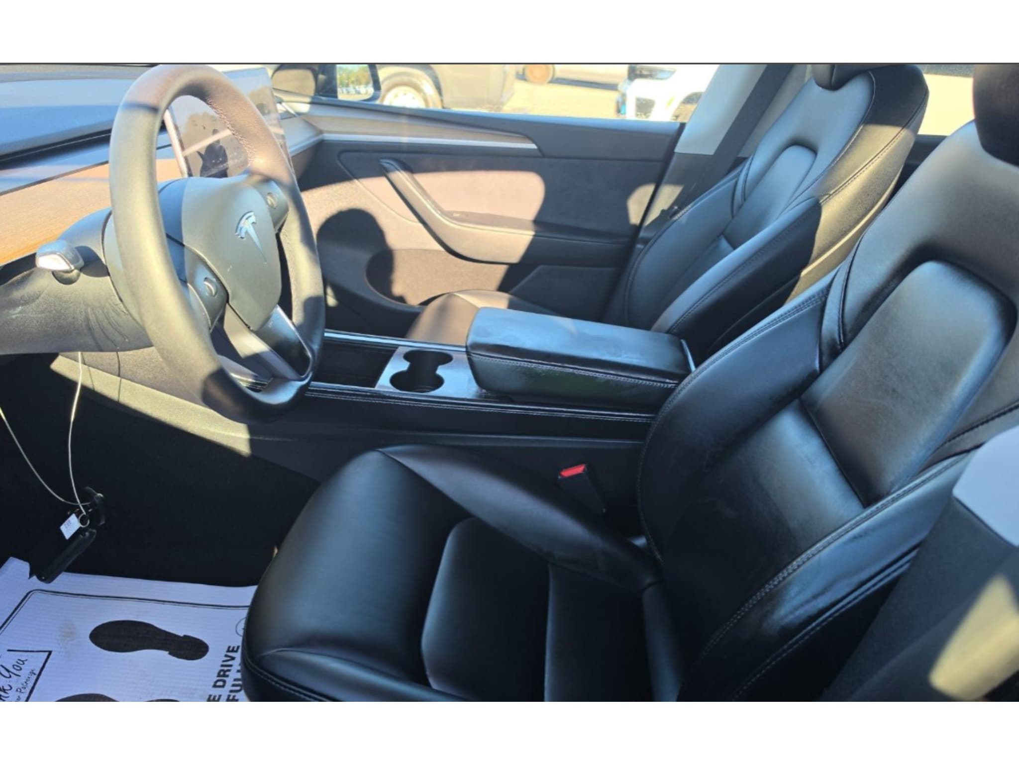 2024 Tesla Model Y view 5