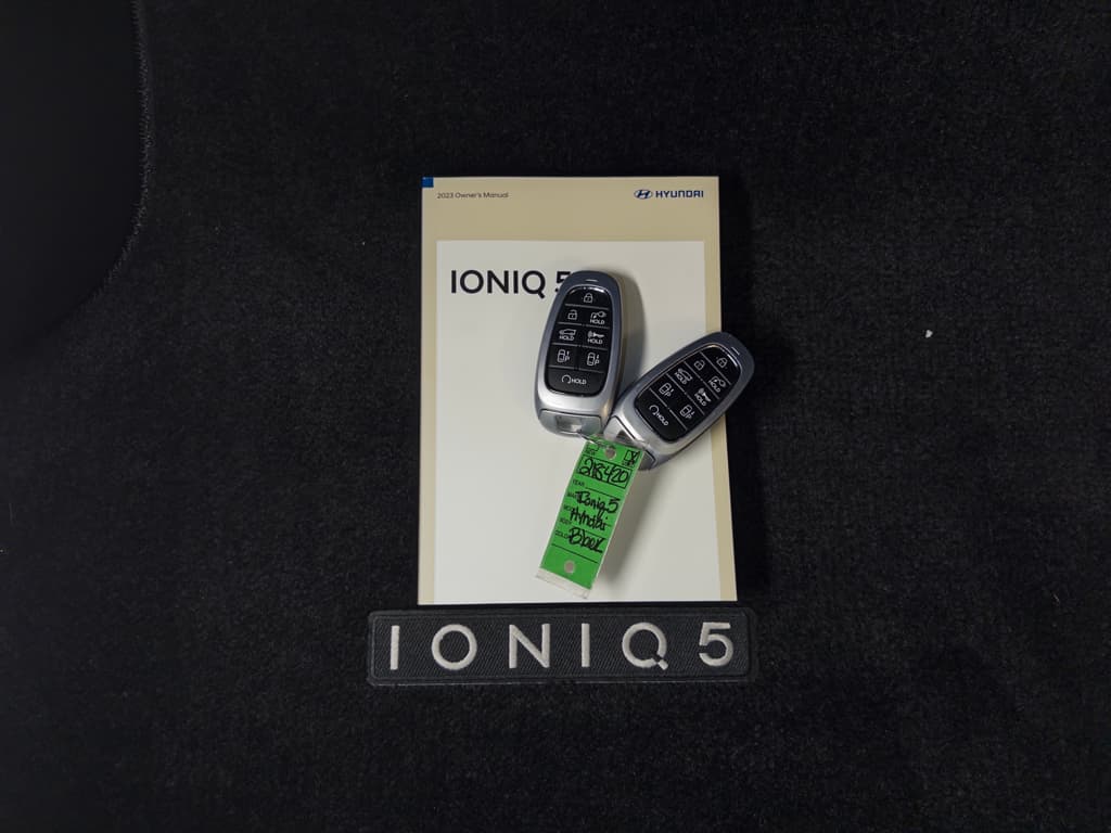 2023 Hyundai IONIQ 5 view 24
