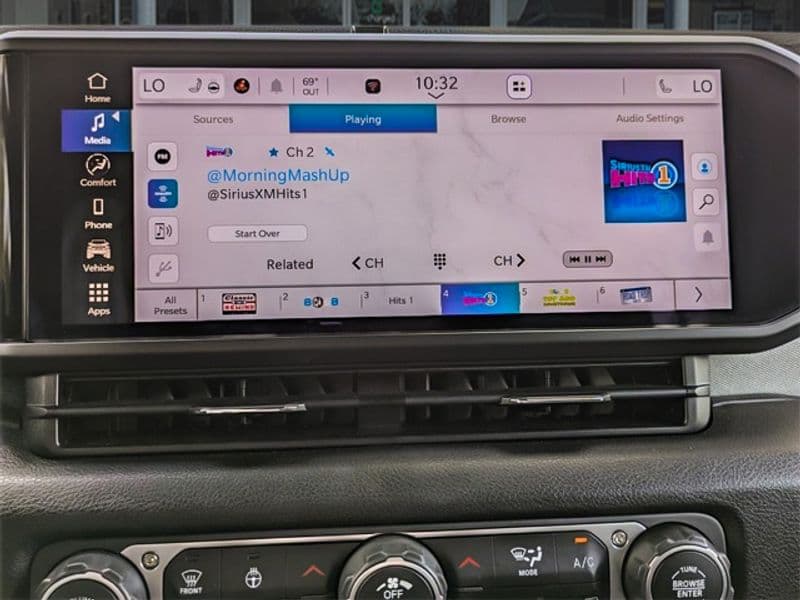 2024 Jeep Wrangler 4xe view 16