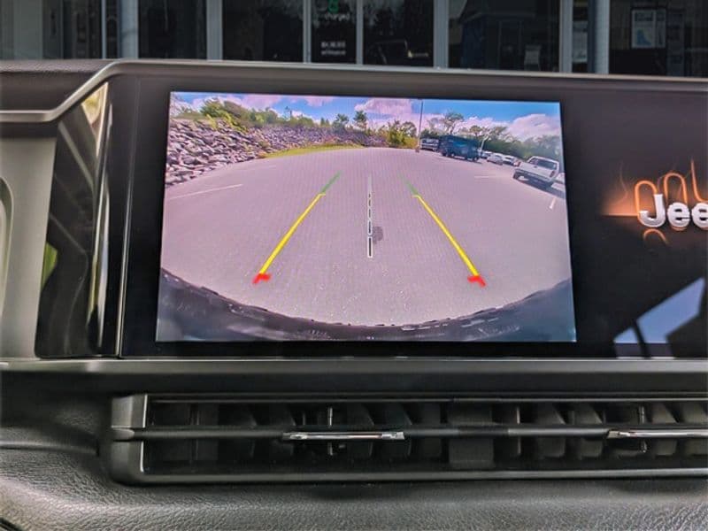 2024 Jeep Wrangler 4xe view 17