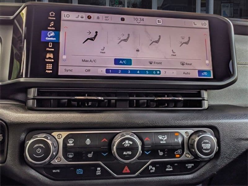 2024 Jeep Wrangler 4xe view 18