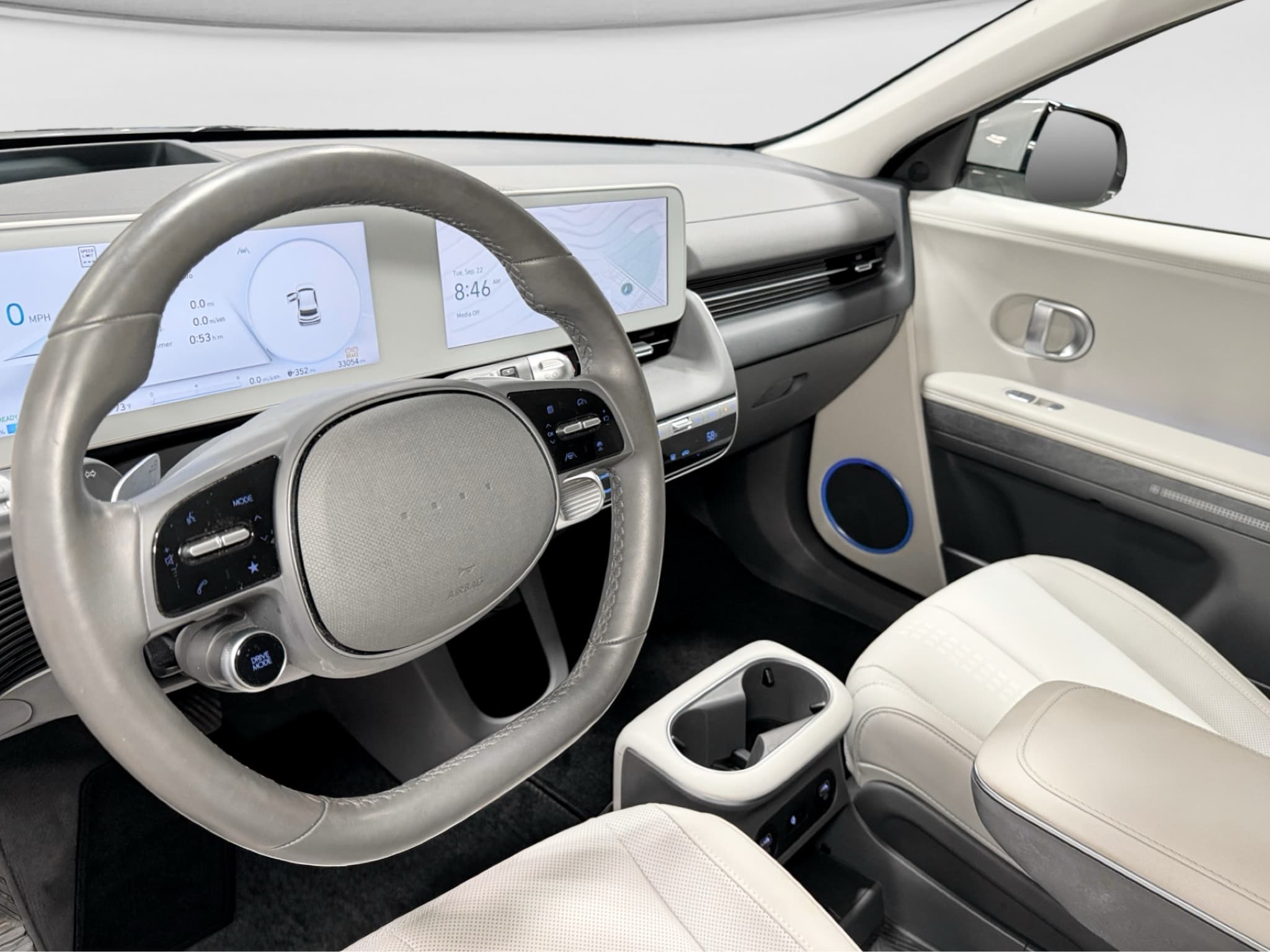 2023 Hyundai IONIQ 5 view 17